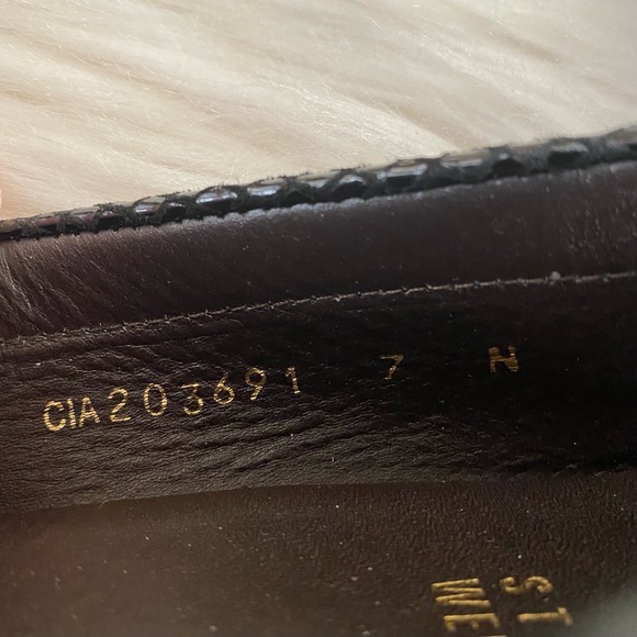 Stuart Weitzman Croc Jeweled Loafers - Picture 8 of 15